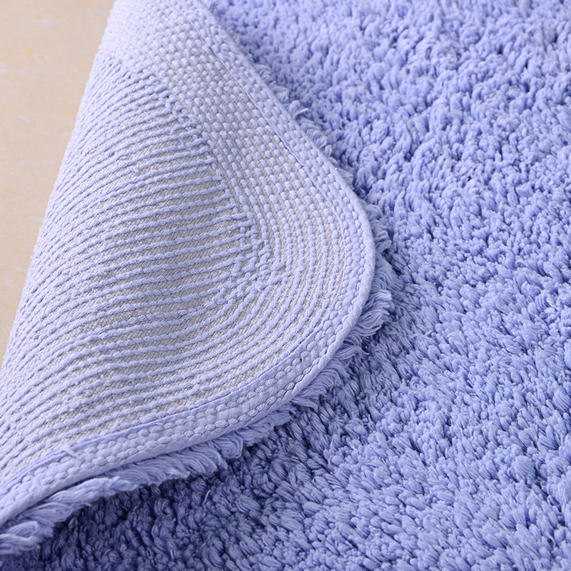 Hotel bath rug