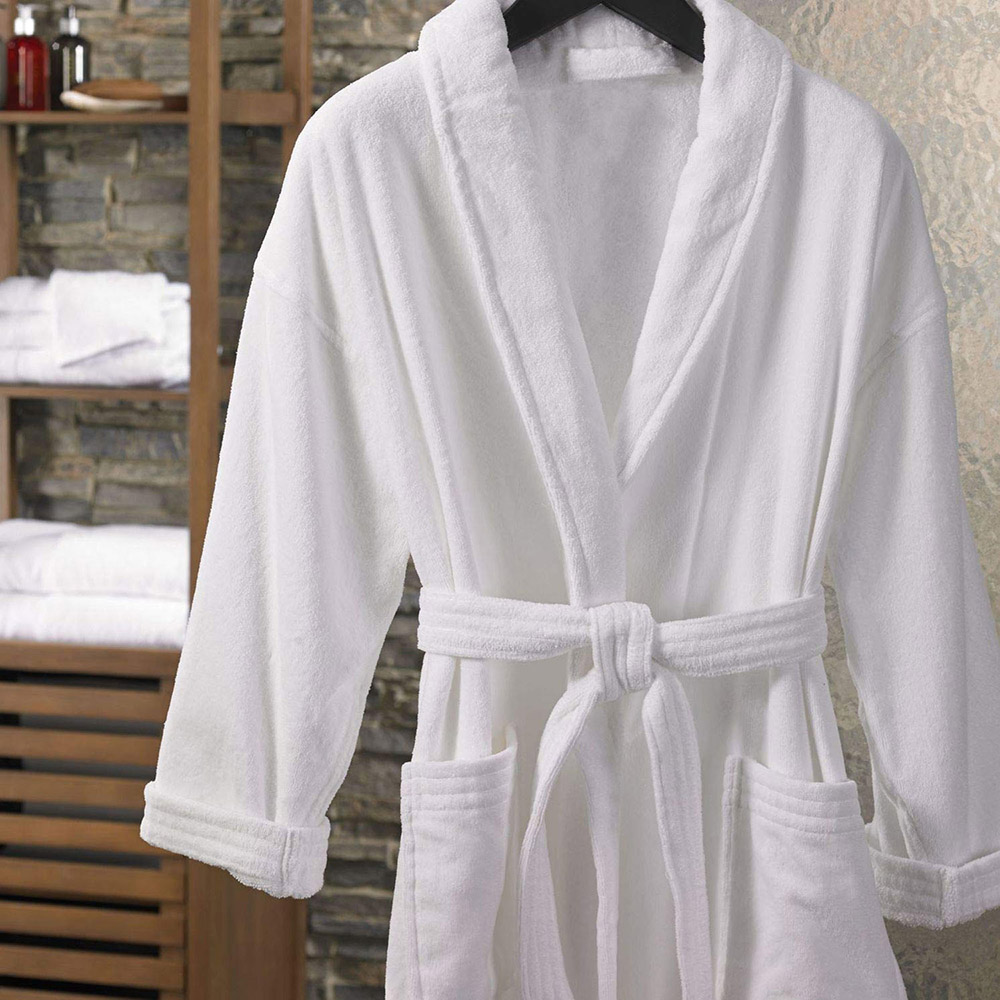 Hotel velour bathrobe