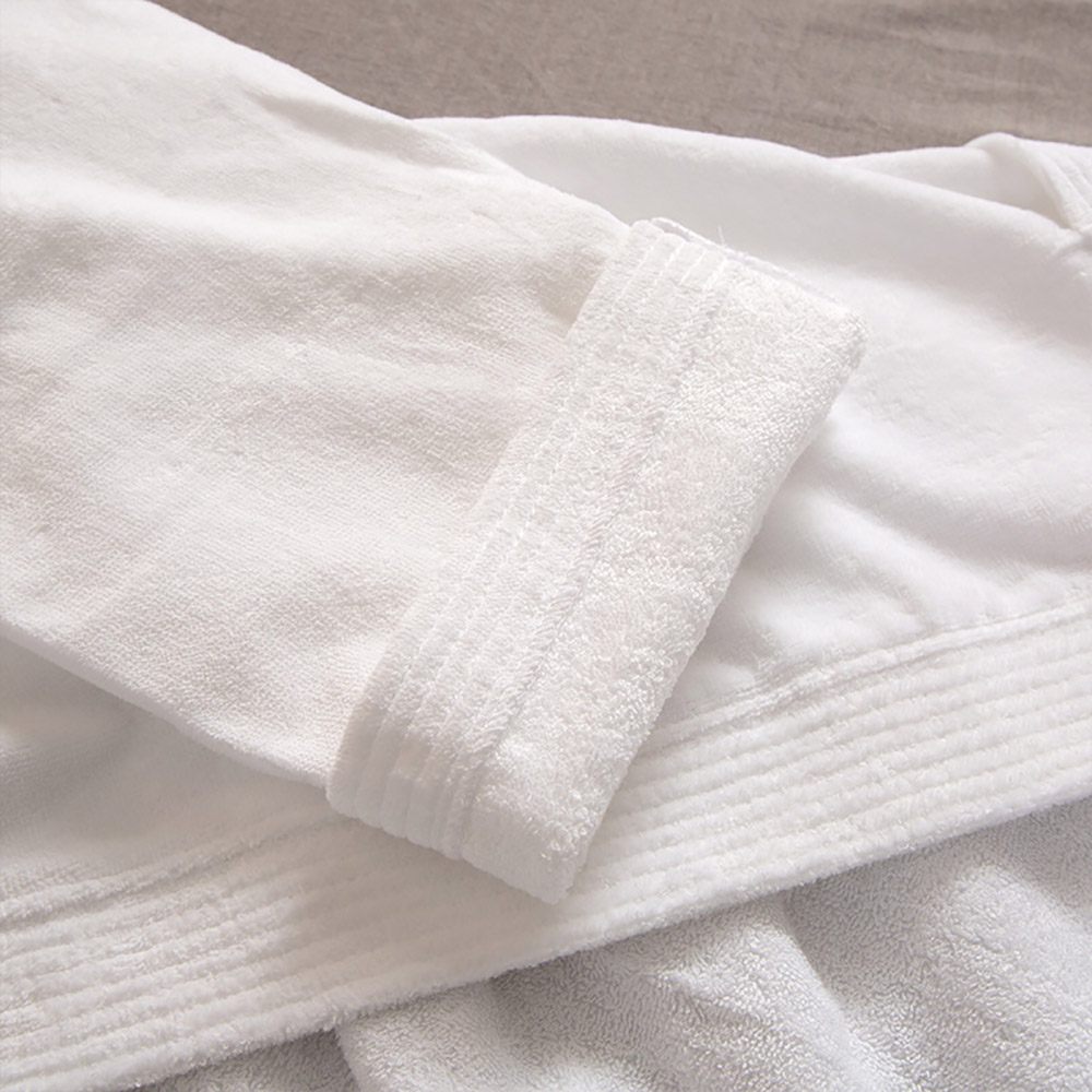 Hotel velour bathrobe
